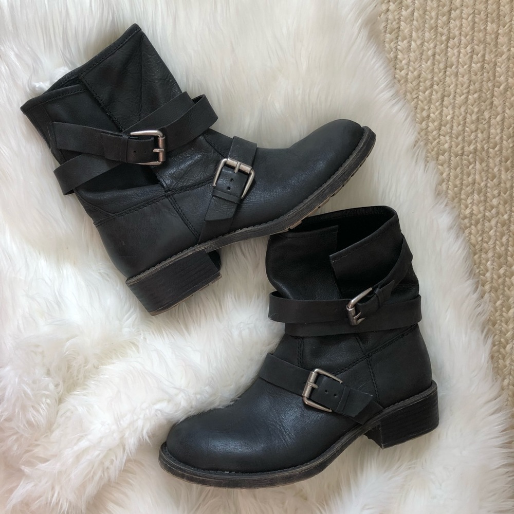 Lucky Brand ankle booties